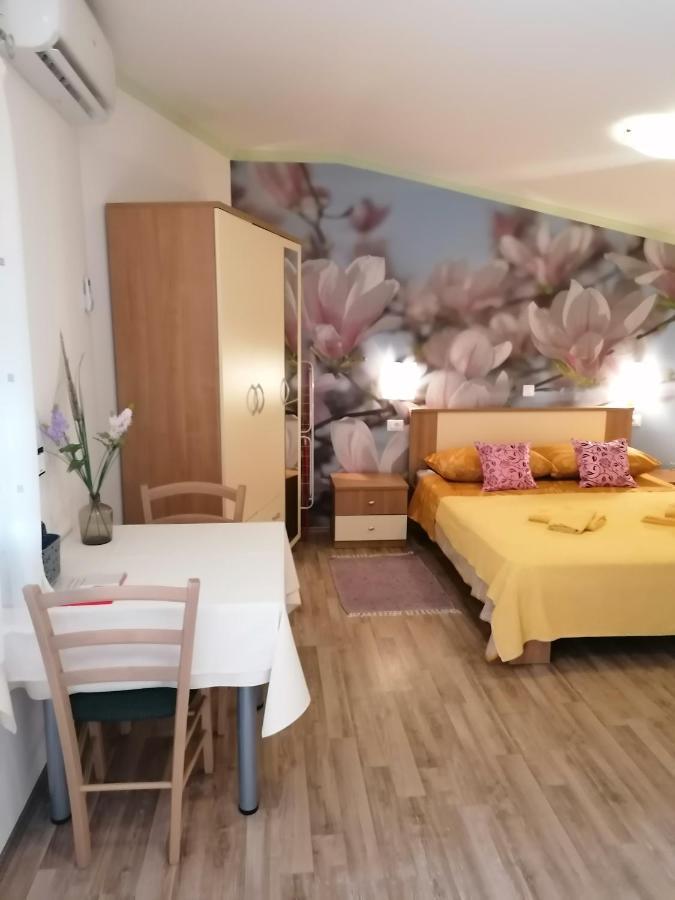 Rooms Katarina Kadumi Bagian luar foto