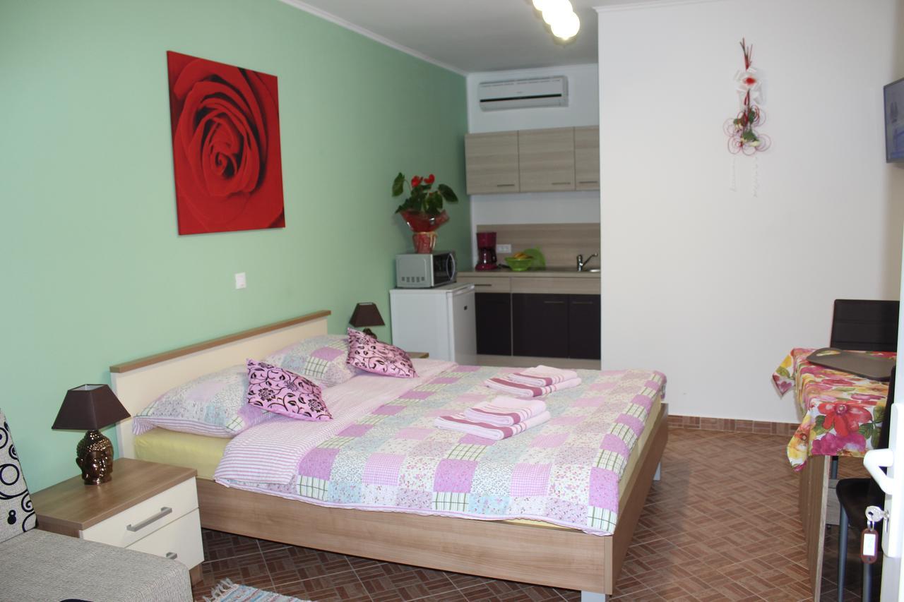 Rooms Katarina Kadumi Bagian luar foto